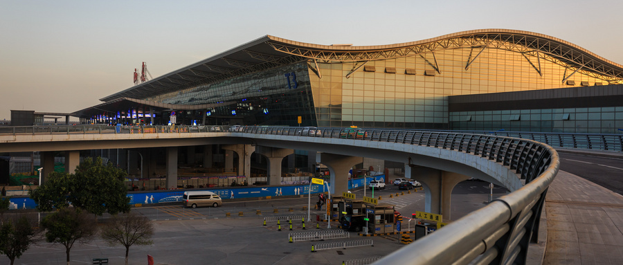 171161581080081147AA.jpg 攝圖網_501100157_wx_西安機場(企業商用).jpg